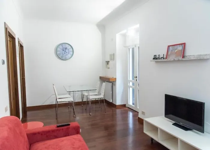 Welcome To Colosseum Home Apartment