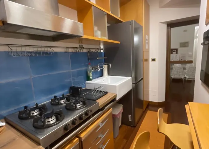 Welcome To Colosseum Home Apartment